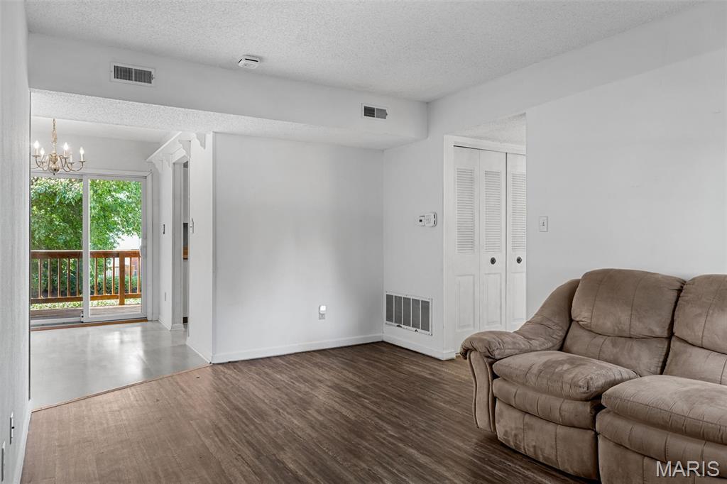Brentwood Forest - Residential