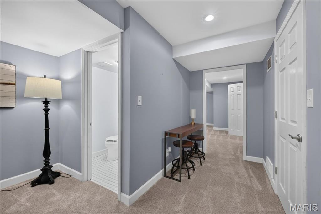 Van Buren Place Condo - Residential