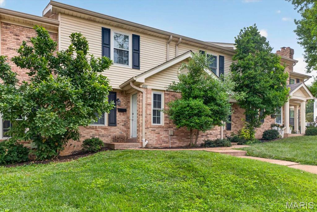 Van Buren Place Condo - Residential