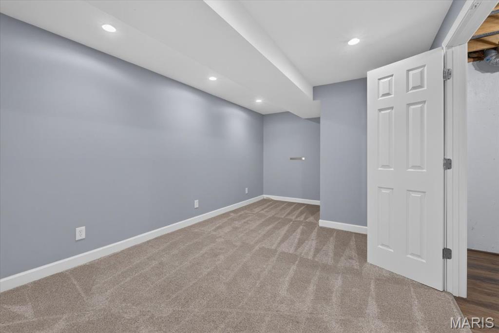 Van Buren Place Condo - Residential