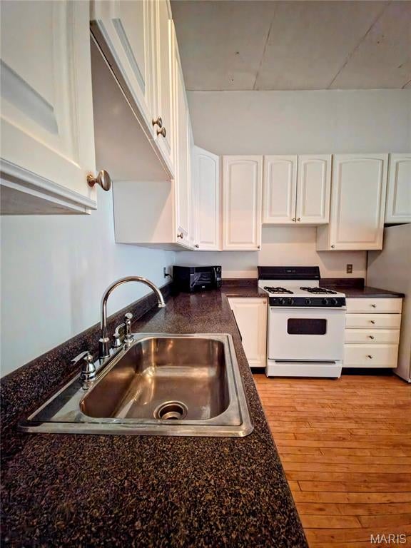 King Bee Lofts - Residential Lease
