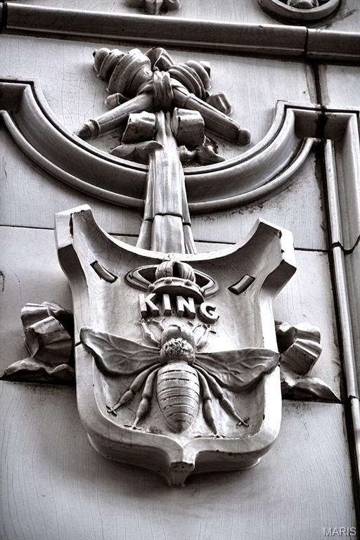 King Bee Lofts - Residential Lease