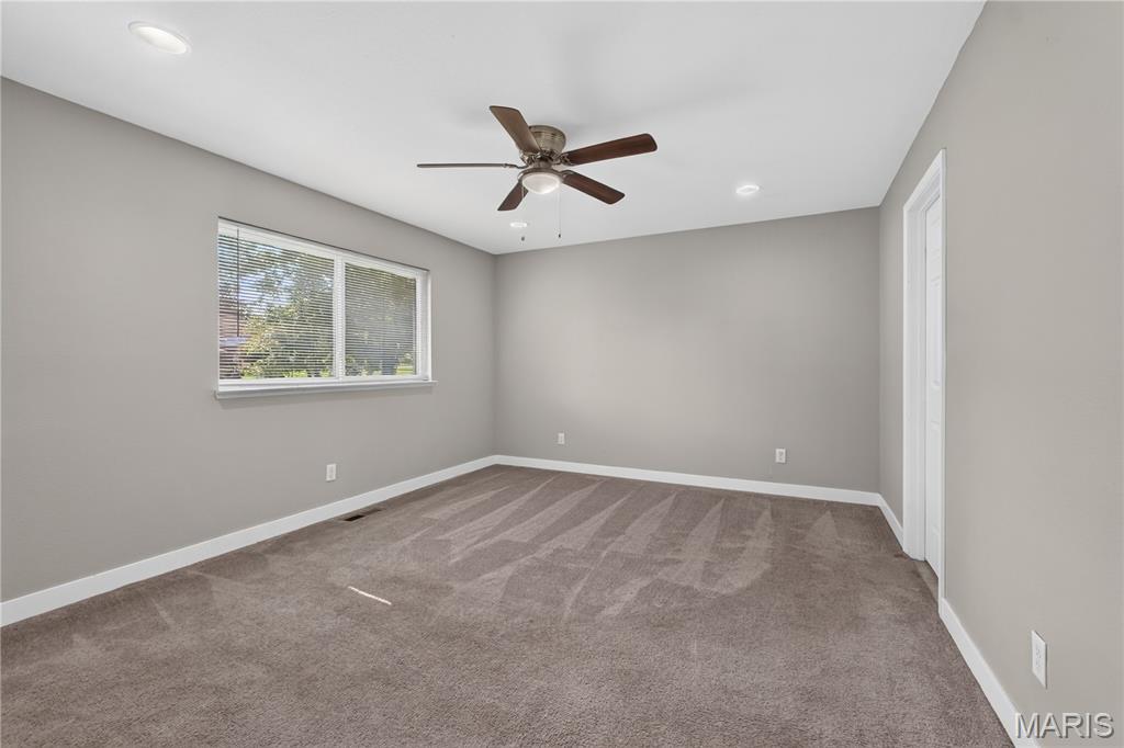 Mayer Wedgwood Green Pheasant Run - Residential Lease