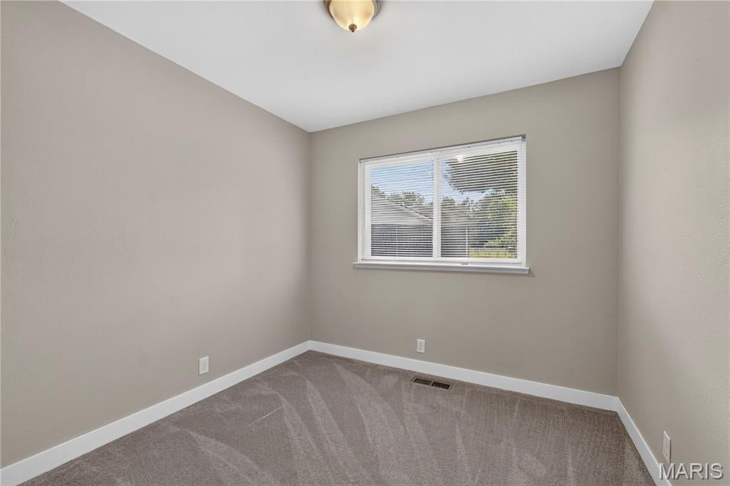 Mayer Wedgwood Green Pheasant Run - Residential Lease