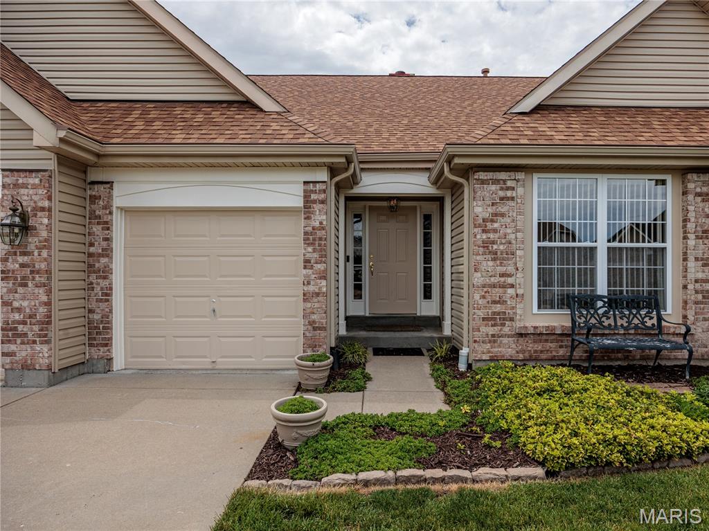 The Bluffs One In The Legends - Residential