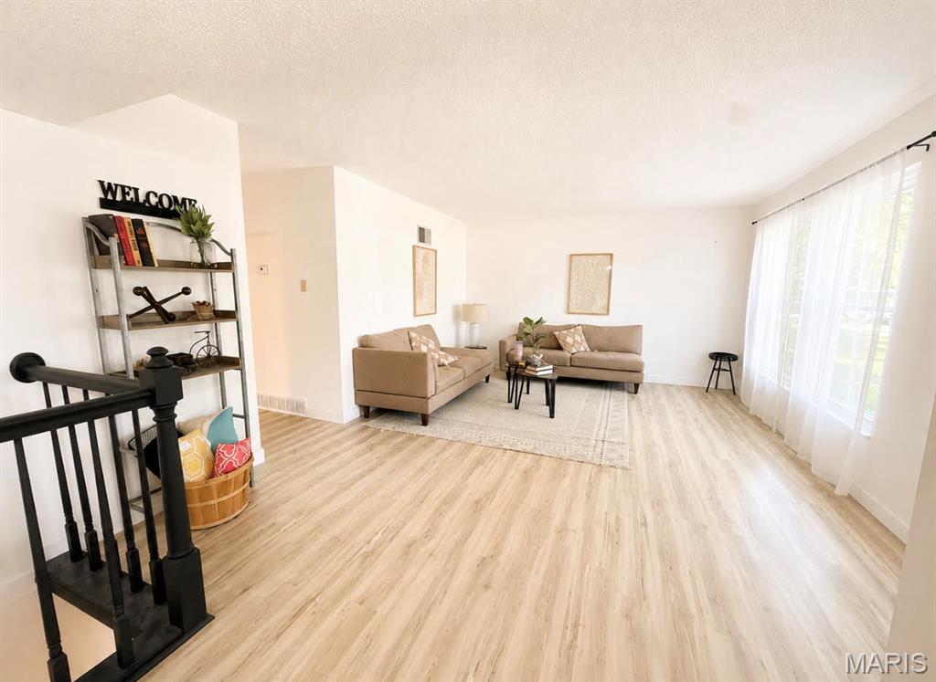 Hathaway Manor 9 - Residential
