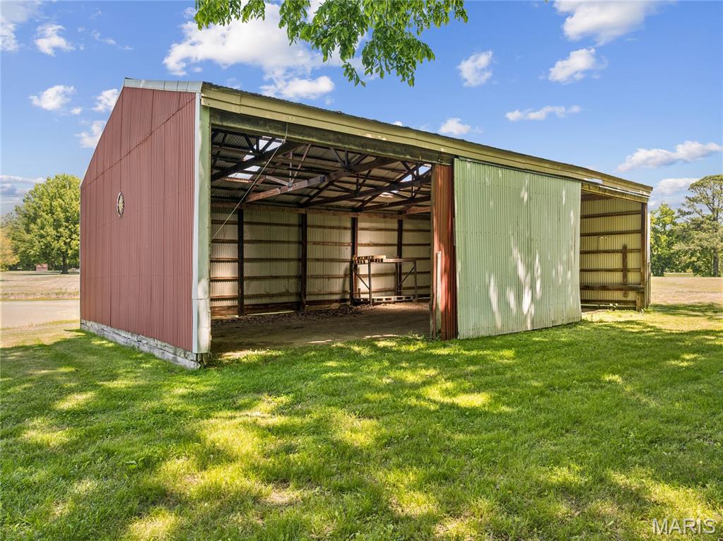 NOT IN A SUBDIVISION - Residential