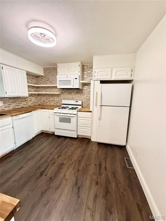 BRENTWOOD TERRACE - Residential Lease