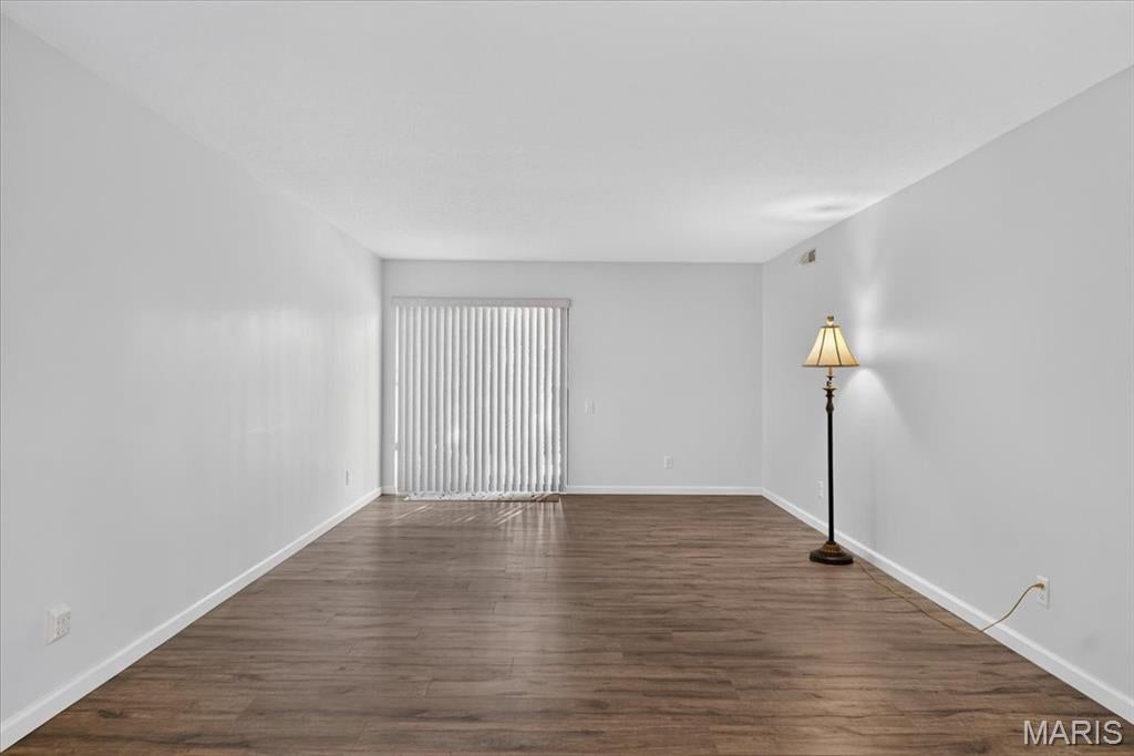 Coeur De Royale Condo - Residential