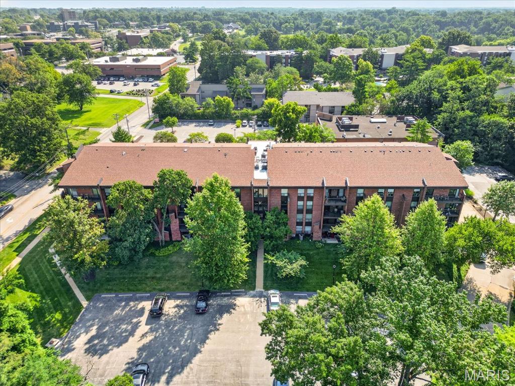 Welcome Home to Coeur de Royale! This beautifully renovated 1,680 sq. ft. condo offers the perfect combination of modern updates, spacious living, and resort-style amenities—all in the heart of Creve Coeur! And with significant seller incentives available, this is an opportunity you won’t want to miss! Step inside and you'll immediately appreciate the light-filled, open floor plan, fresh paint, luxury vinyl flooring, and new 6-panel doors throughout. The gorgeous updated kitchen is the heart of the home, featuring custom cabinetry, granite countertops, stylish backsplash, under-cabinet lighting, and stainless-steel appliances—perfect for everything from morning coffee to entertaining friends and family. With 2 spacious bedrooms, 2 full baths, and a flexible bonus room, there is plenty of room to live, work, and relax. The bonus room is ideal for a home office, den, reading room, or  third bedroom. The spacious primary suite offers walk-in closets and an updated step-in shower, while the second full bath features a jetted soaking tub for a relaxing spa-like experience. You'll also love the thoughtful updates and conveniences, including updated electrical completed to code per HOA requirements, newer windows, in-unit laundry, abundant storage, secure underground GARAGE PARKING, elevator access, dedicated storage, and an HVAC system replaced approximately six years ago.  Enjoy your morning coffee or unwind at the end of the day on your private deck overlooking a peaceful setting. When you're ready to relax or have fun, Coeur de Royale offers fantastic amenities including a community pool, tennis courts, and clubhouse.
And the location is hard to beat! You're just minutes from shopping, dining, entertainment, major highways, and everything Creve Coeur has to offer, all while enjoying the highly regarded Parkway School District. Move-in ready, beautifully updated, generously sized, and packed with amenities and seller incentives—this is the condo you've been waiting for! Schedule your private showing today and come see why you'll want to call Coeur de Royale home. Assessments are paid through 2026.
