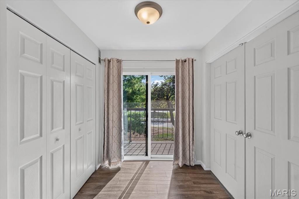 Coeur De Royale Condo - Residential