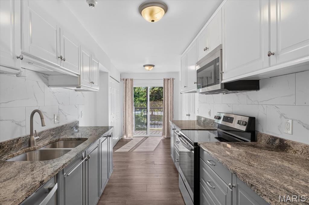 Coeur De Royale Condo - Residential