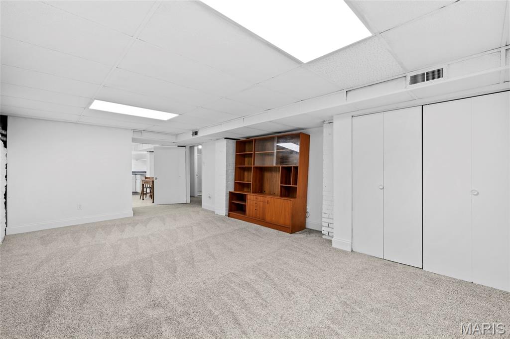 Laclede Ave & Forest Park Boule - Residential