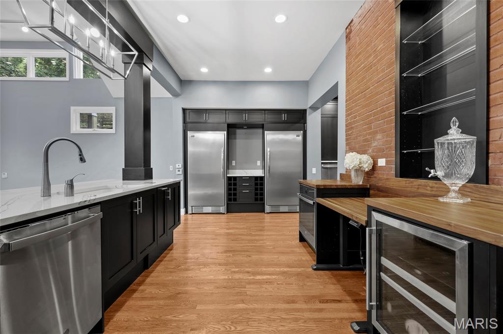 Laclede Ave & Forest Park Boule - Residential