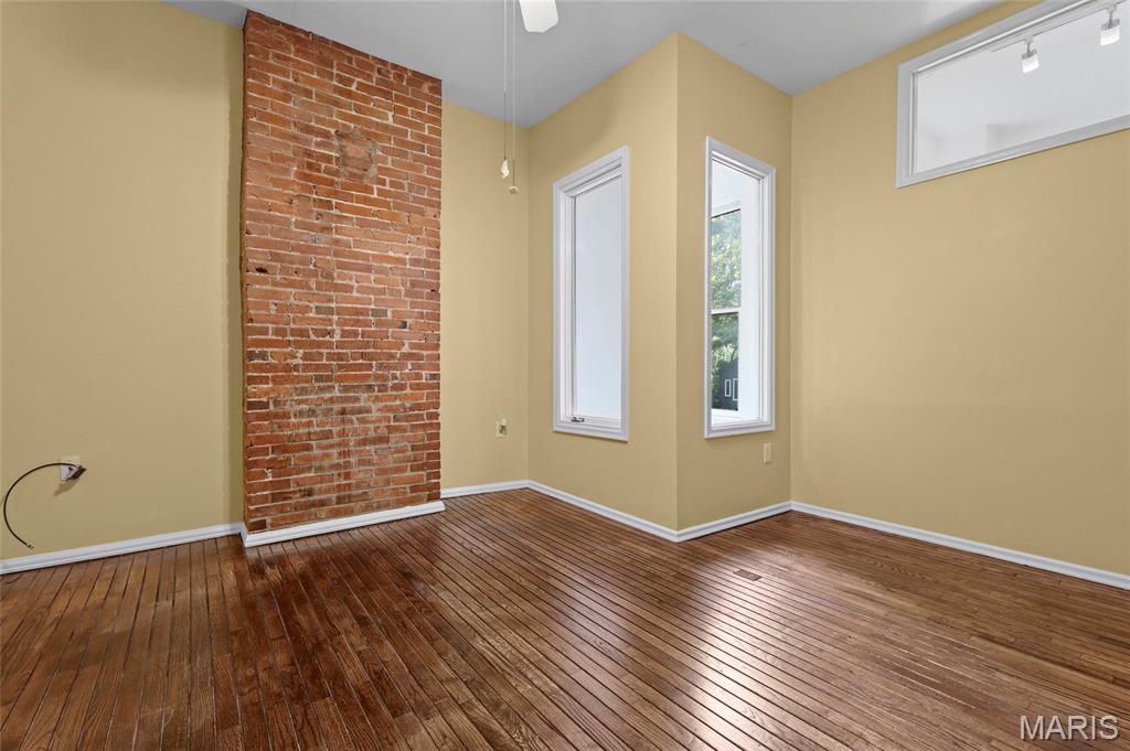 Laclede Ave & Forest Park Boule - Residential