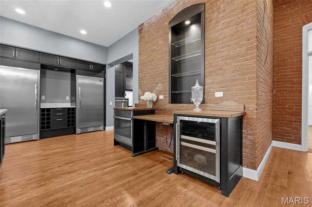 Laclede Ave & Forest Park Boule - Residential
