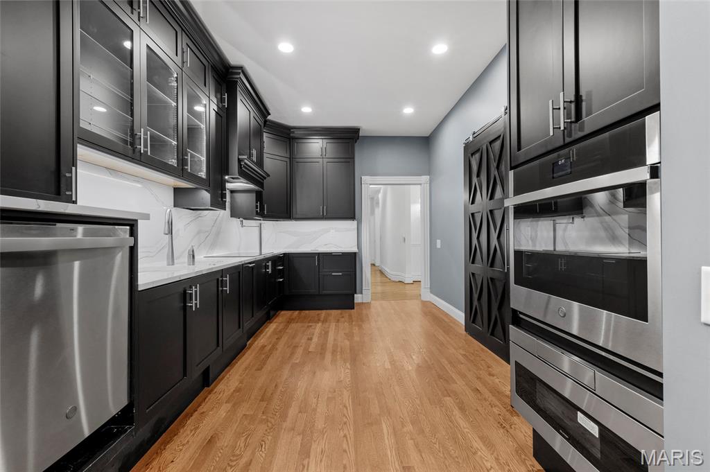 Laclede Ave & Forest Park Boule - Residential