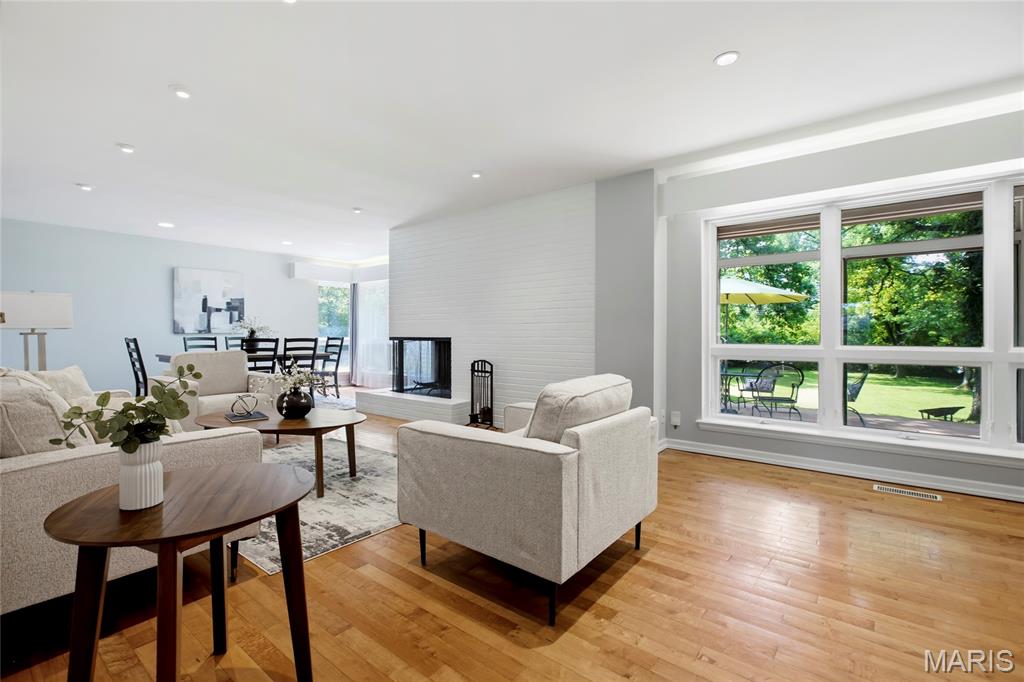 Ladue Ridge - Residential