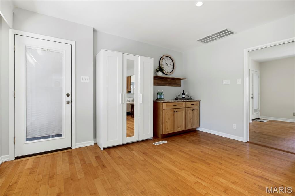 Ladue Ridge - Residential