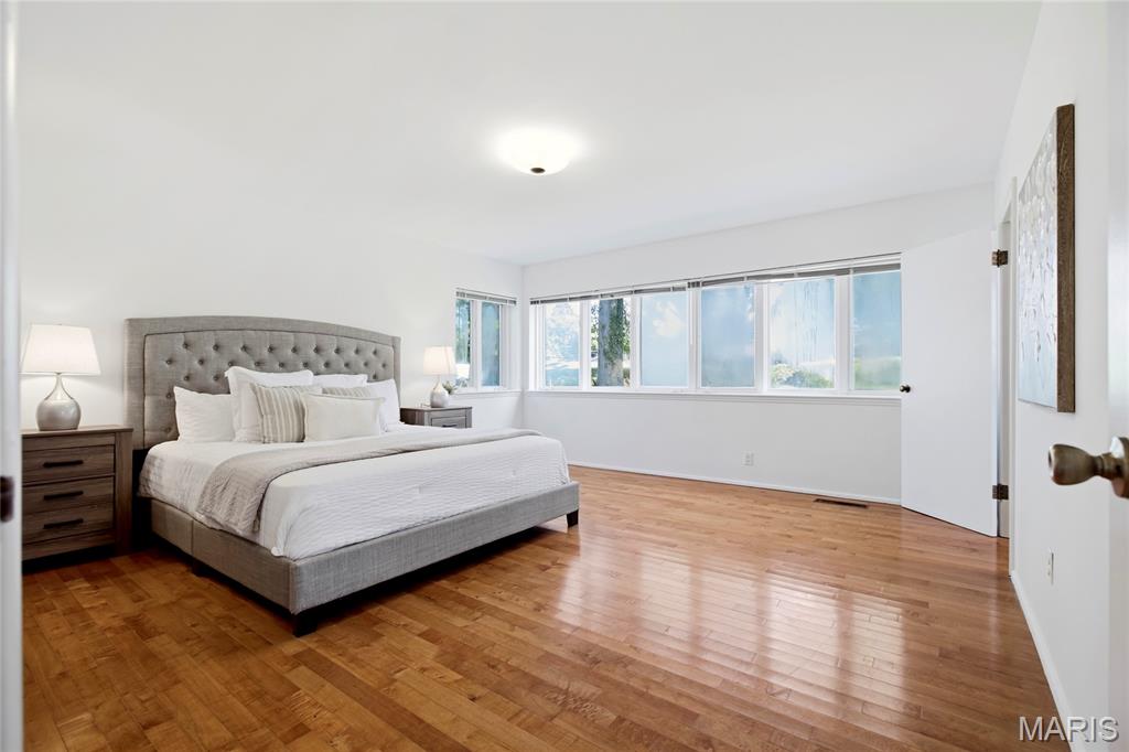 Ladue Ridge - Residential