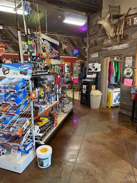 none - Commercial Sale