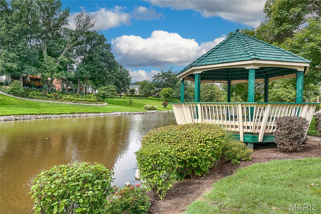 Brentwood Forest Condo Ph Two - Residential