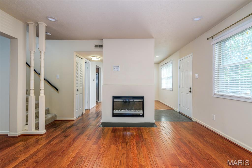 Brentwood Forest Condo Ph Two - Residential