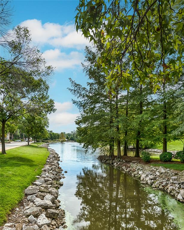 Brentwood Forest Condo Ph Two - Residential