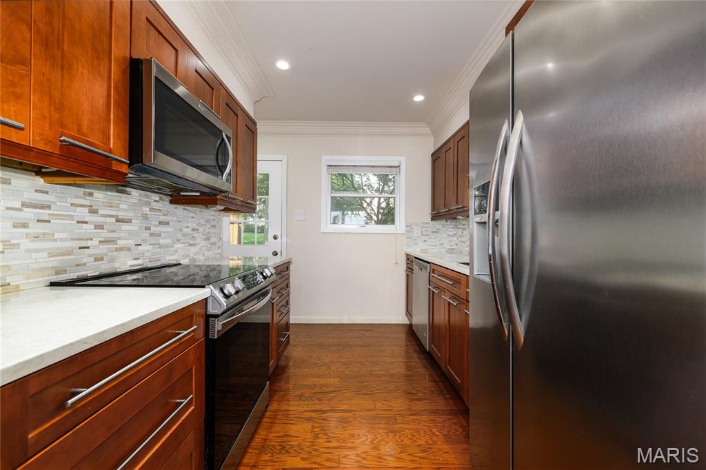 Brentwood Forest Condo Ph Two - Residential