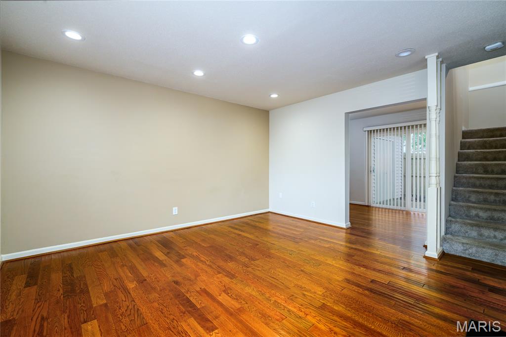 Brentwood Forest Condo Ph Two - Residential