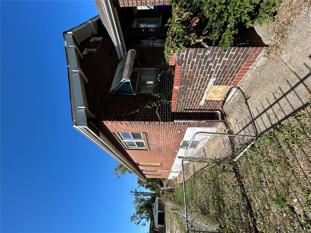 Hutchinsons Add 03 - Residential