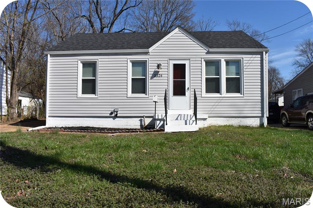 Calling all owner occupants or the savvy investor looking for a turnkey property! Welcome to 2324 Huntington Ave! This property has everything you need. With a long driveway leading up to the detached garage, there is plenty of parking for everyone including guests. Inside, the home features a bright living space filled with natural light. This property has all the main concerns taken care of. With a new roof, new HVAC, new water heater, all that is missing is your finishing touches. Step outside to enjoy a private outdoor space perfect for relaxing, gardening, or hosting gatherings. Conveniently located near shopping, dining, and major commuter routes (Just 5 minutes away from I-170), this home offers both tranquility and accessibility. Come by and see it! Don’t miss the opportunity to make this move-in ready home your own—schedule your showing and make it yours today!