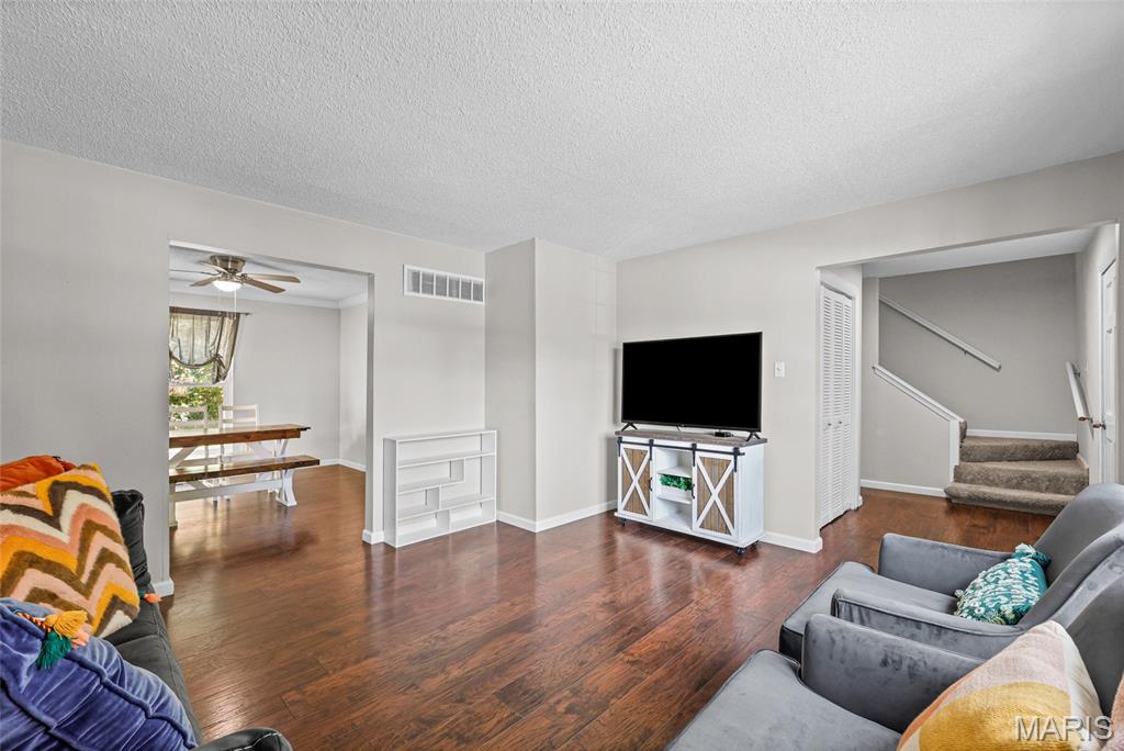 Lsl Oak Hills - Residential