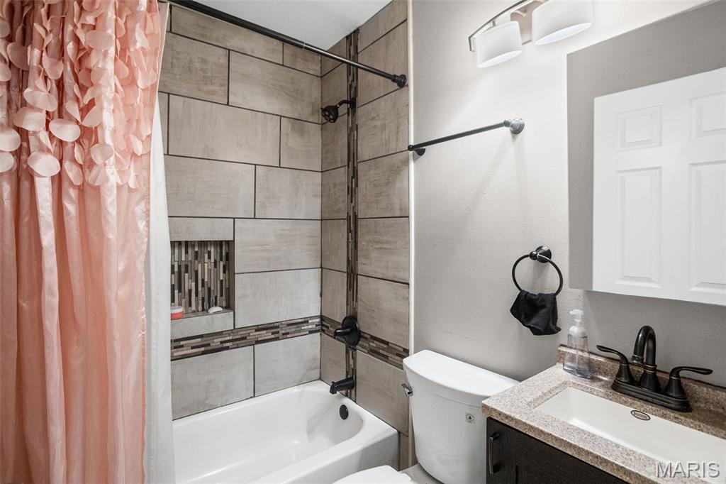 Meadow Brook Village - Residential
