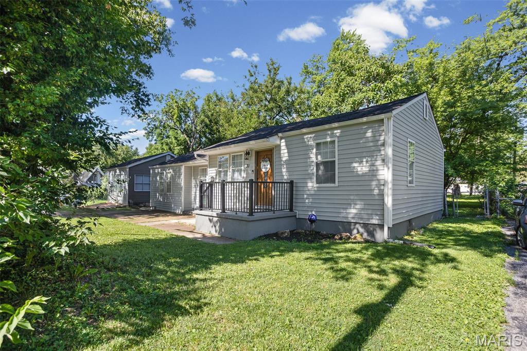 Meadow Brook Village - Residential