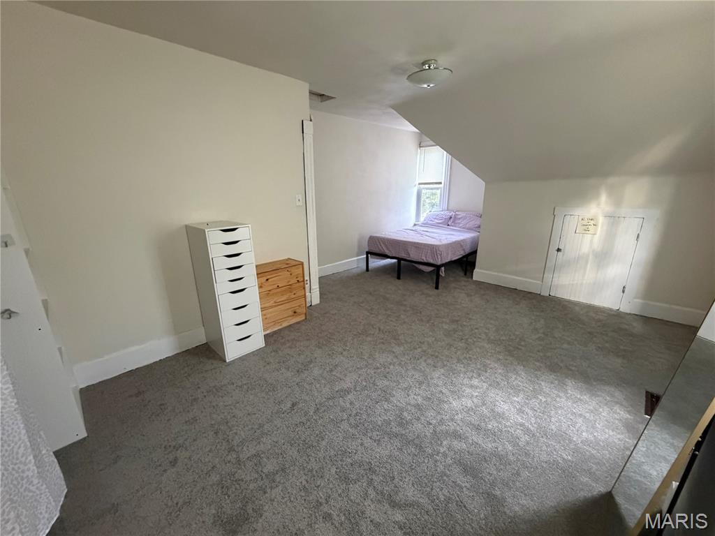 Commercial Place Southern - Residential Income