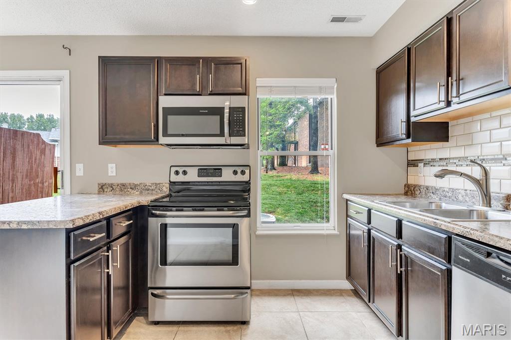 St Peters Condos Ph20 - Residential