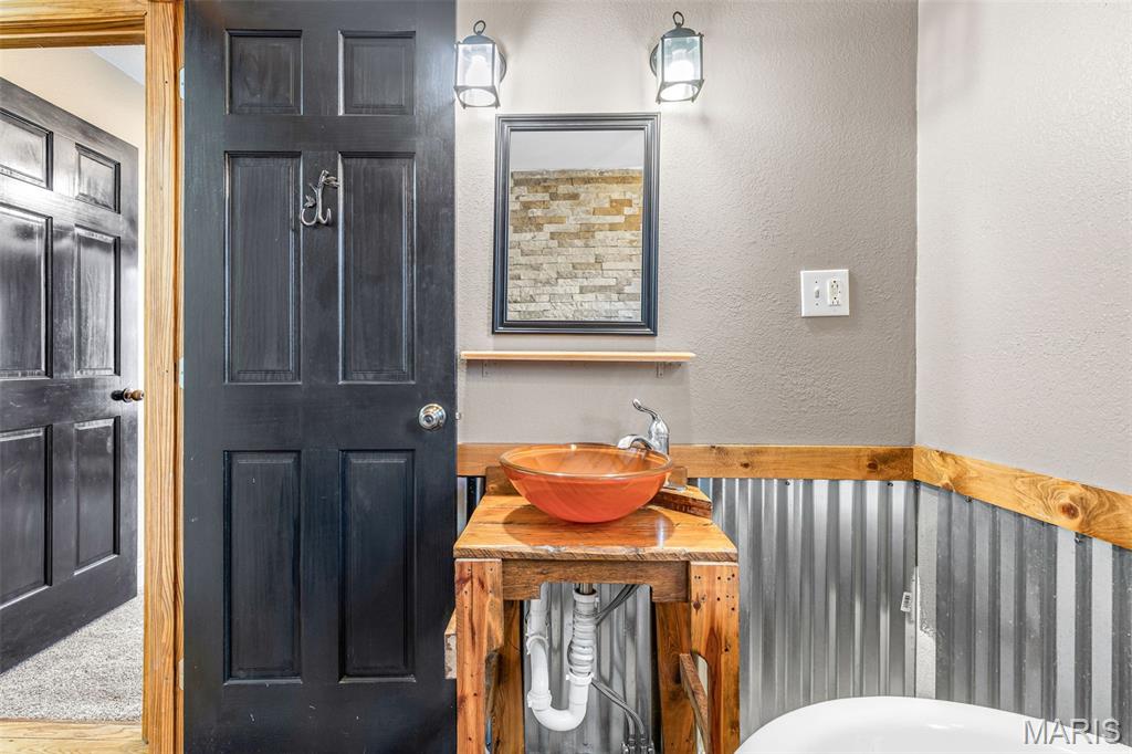 Riverwoods Sub - Residential