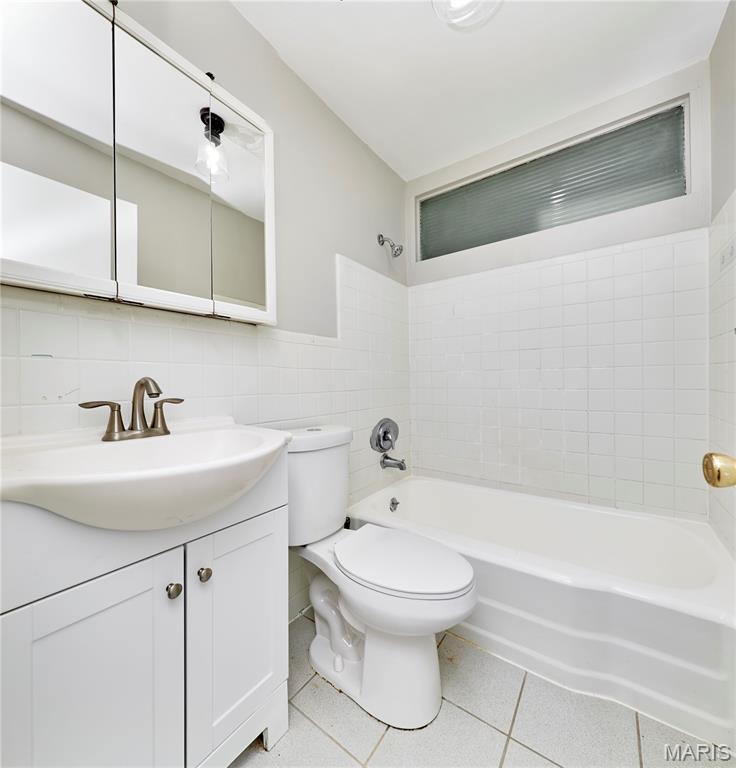 University Park - Residential Income