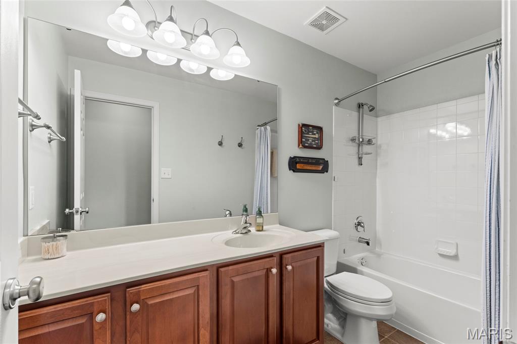 Kingsridge Estates Two - Residential