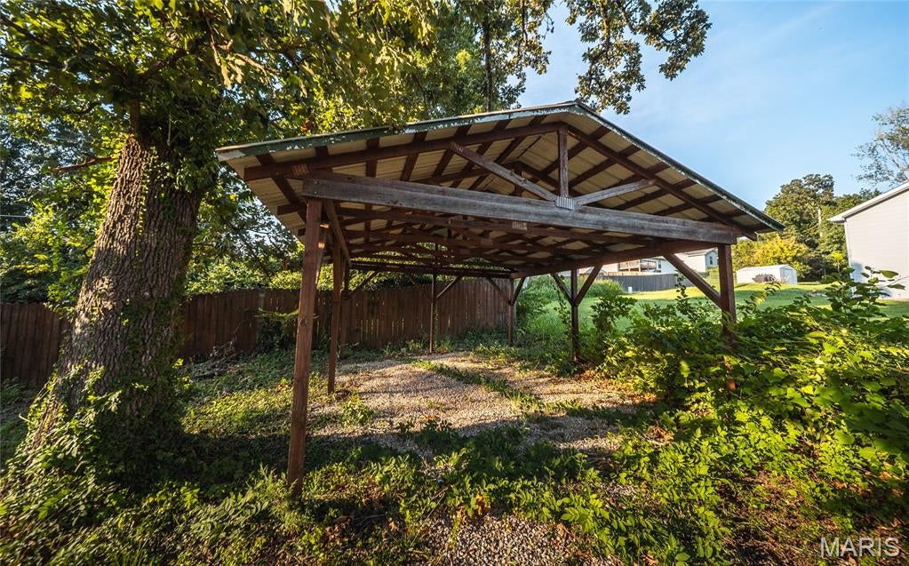 Vienna Oaks Sub - Residential