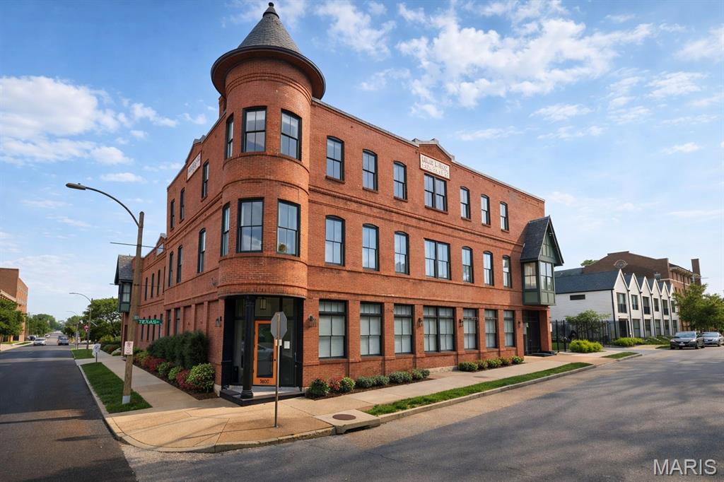 St. Louis Commons Add - Residential Income