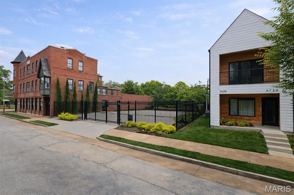St. Louis Commons Add - Residential Income