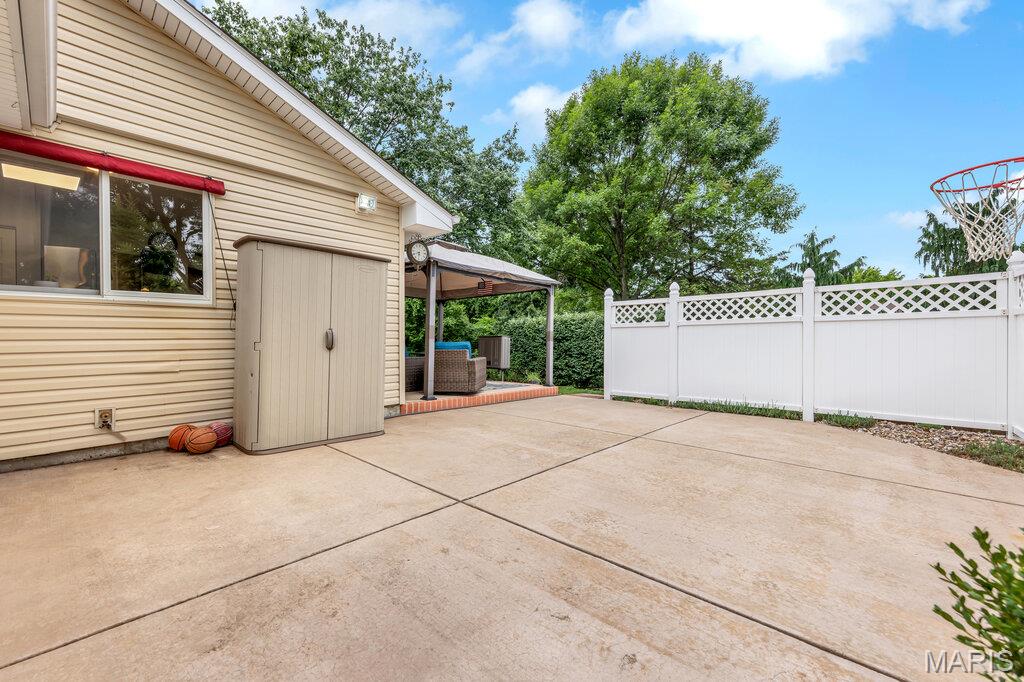 Park Charles South - Residential