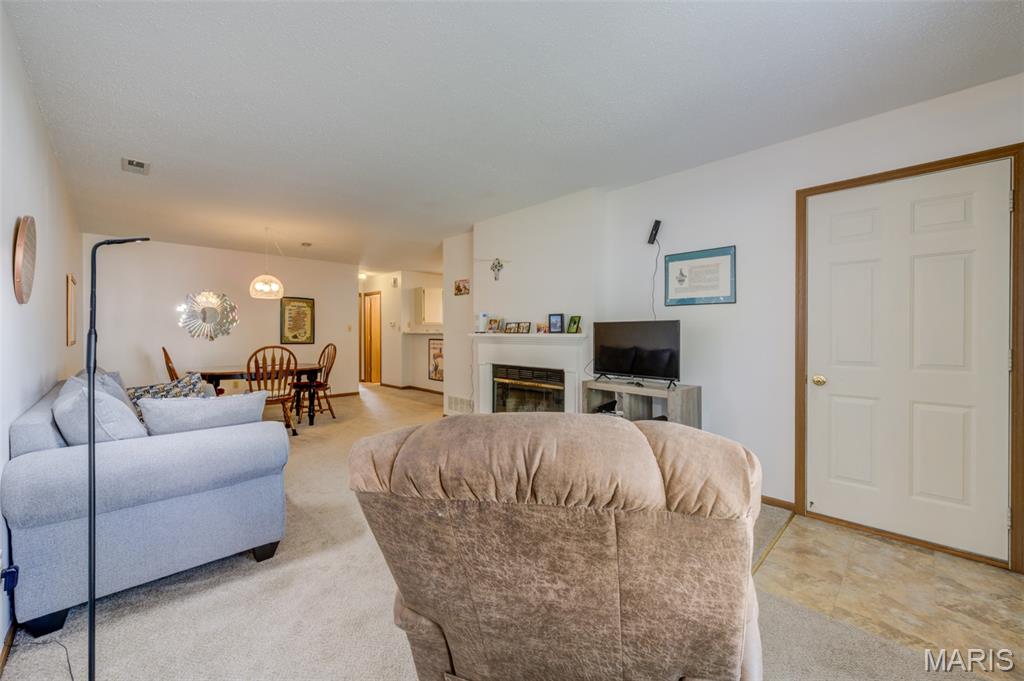 Highland Village Ph Four Twenty - Residential