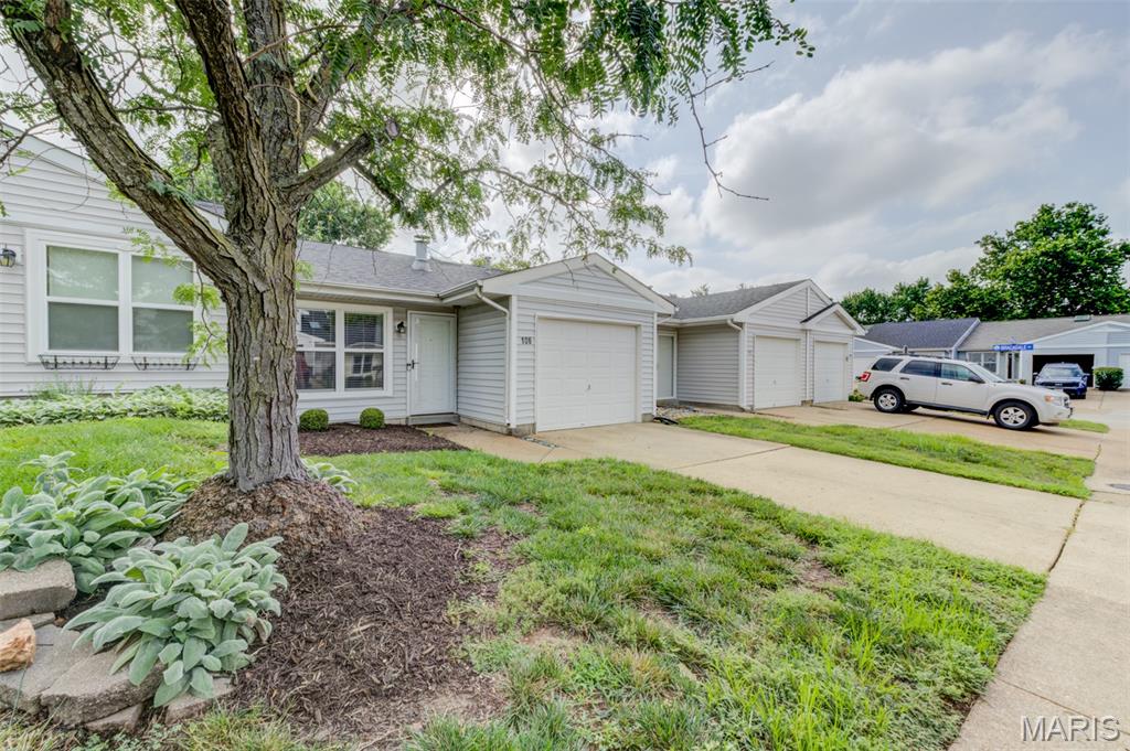 Highland Village Ph Four Twenty - Residential