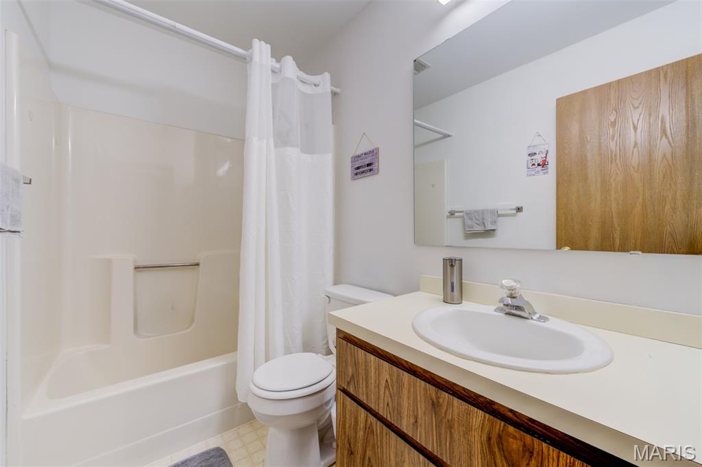 Highland Village Ph Four Twenty - Residential
