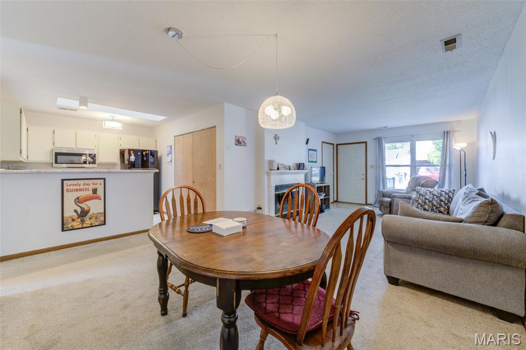 Highland Village Ph Four Twenty - Residential