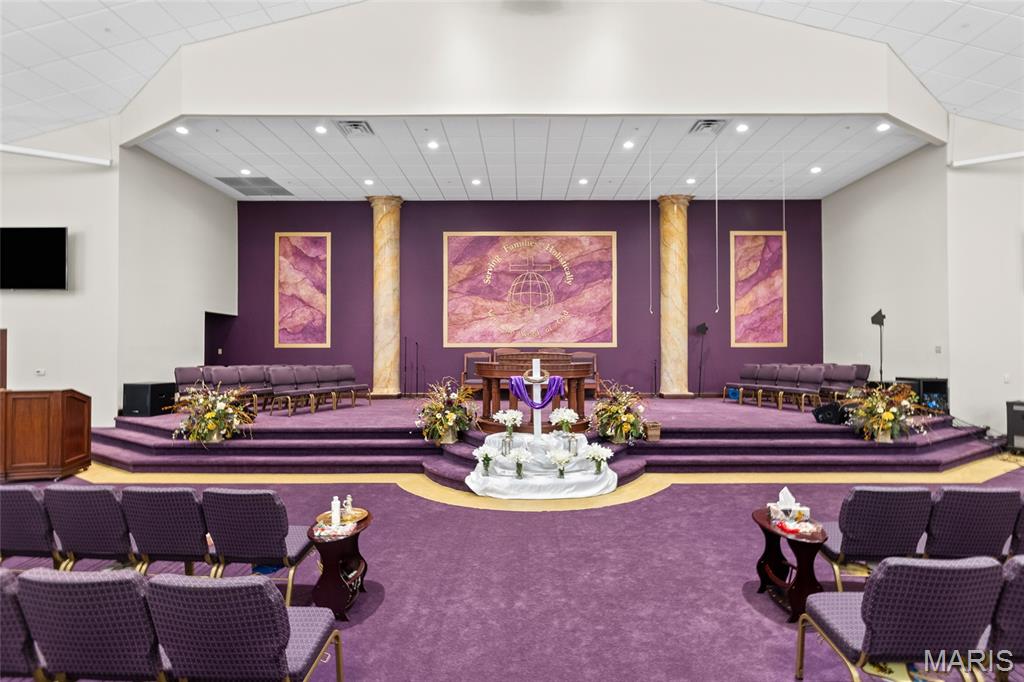Cahokia Commons Sub - Commercial Sale