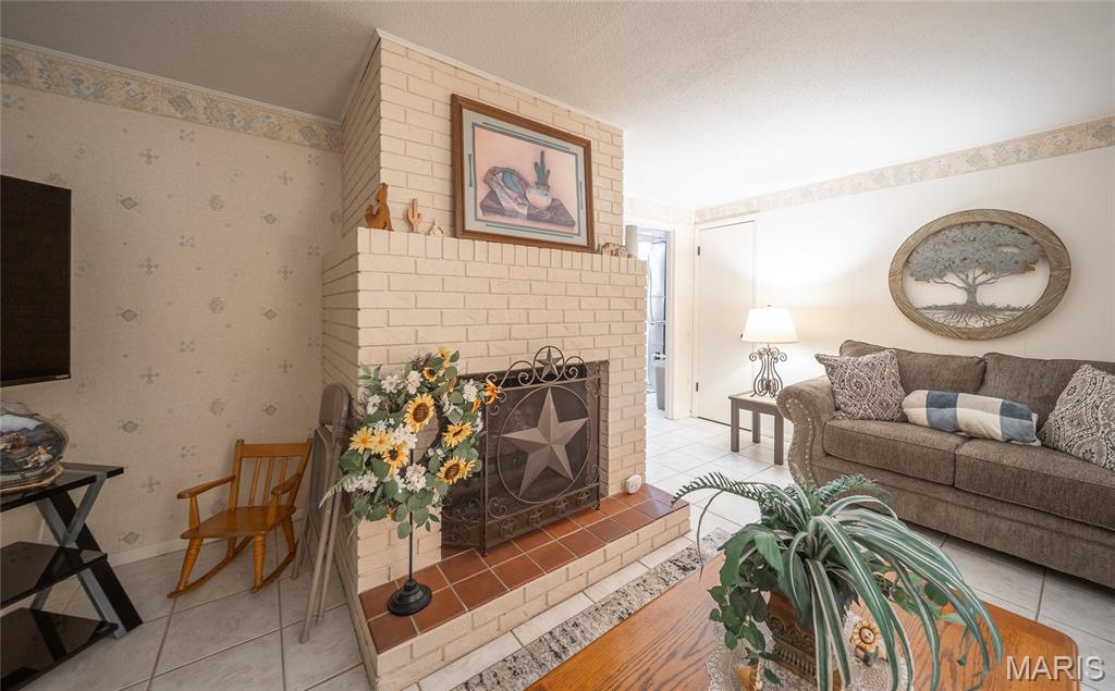 Wedgewood Manor - Residential
